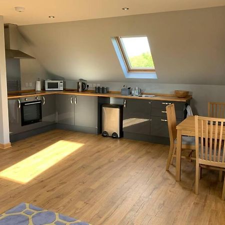 The Nest - Near Inverness & Loch Ness Apartment ภายนอก รูปภาพ